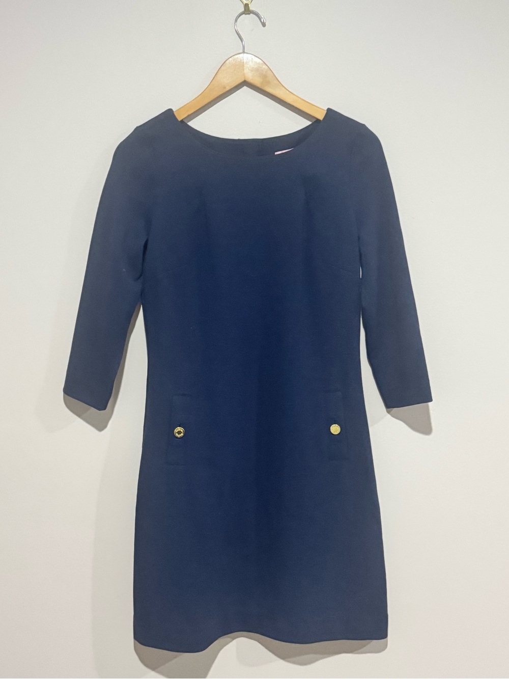Lilly Pulitzer Charlena Navy Blue Shift Dress Size S Gold Button Ribbed Resort